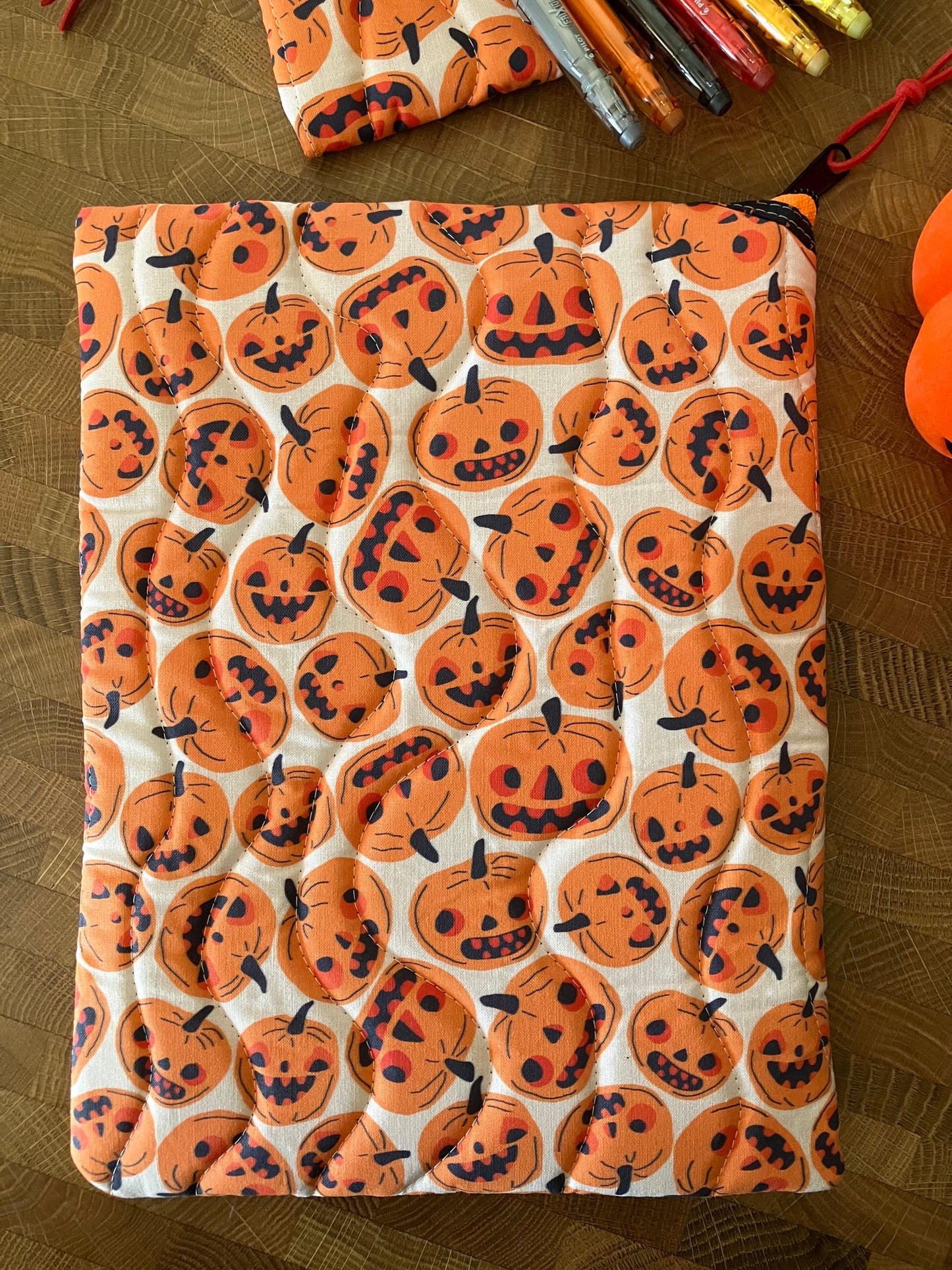 Jack-O-Lantern Book Pouch Set