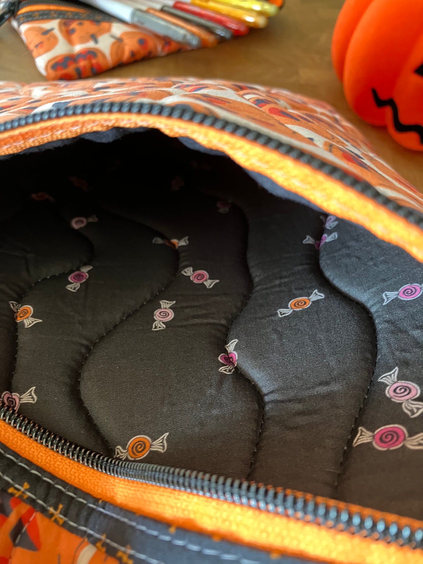 Jack-O-Lantern Book Pouch Set
