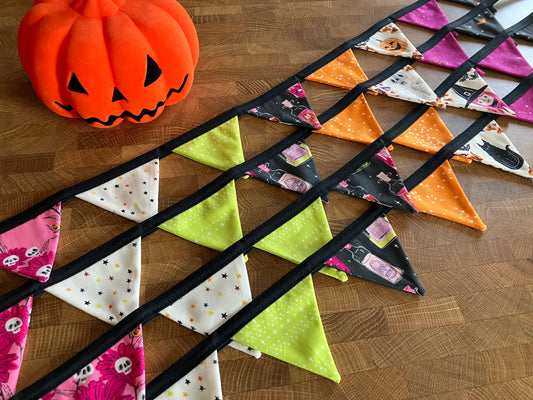 SPOOKY CUTE BITTY BANNER