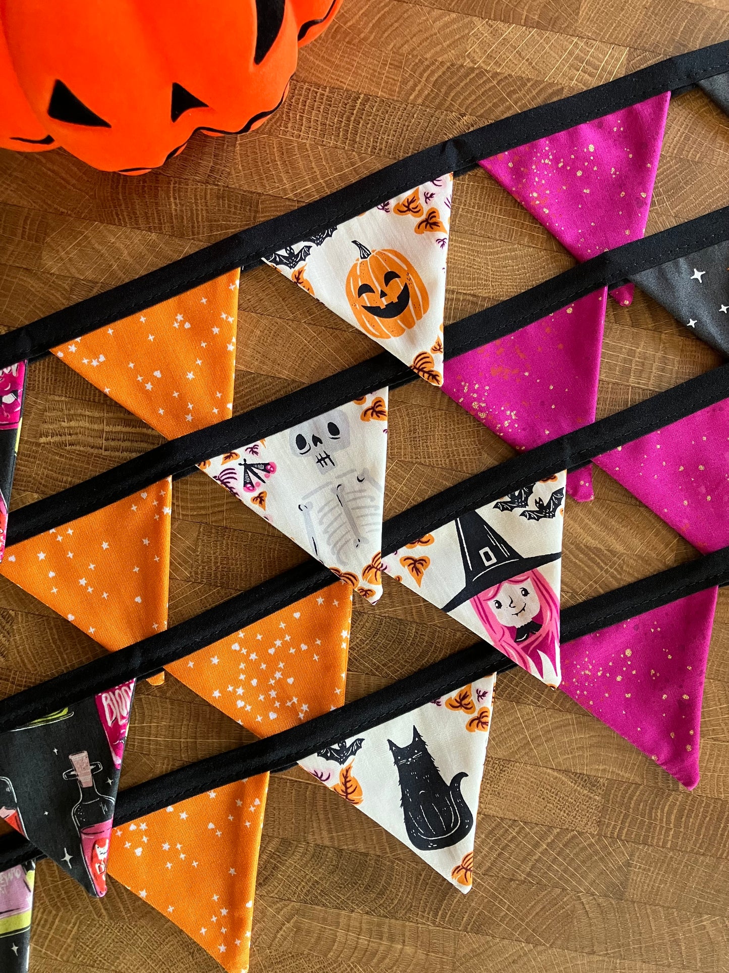 SPOOKY CUTE BITTY BANNER