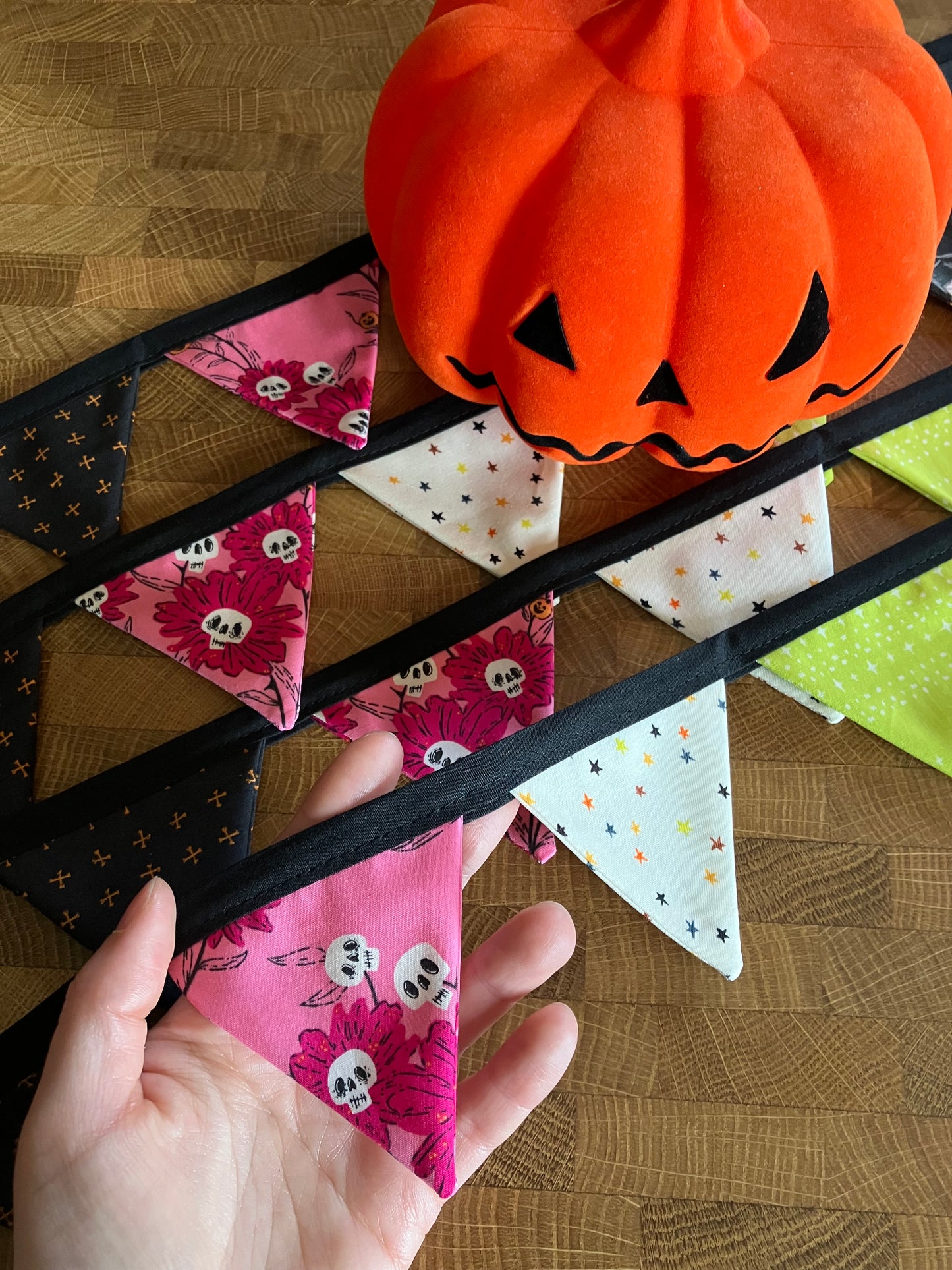 SPOOKY CUTE BITTY BANNER