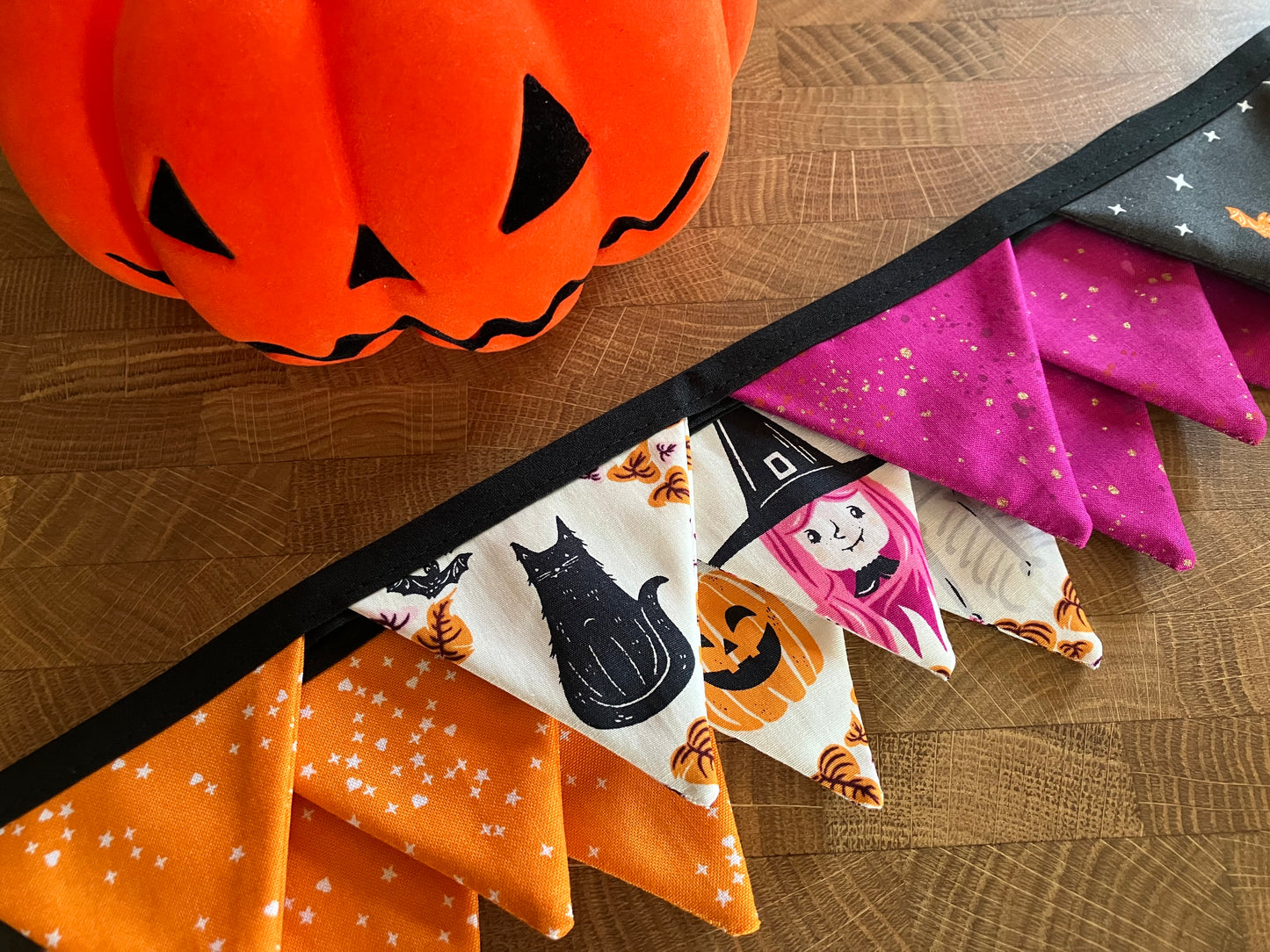 SPOOKY CUTE BITTY BANNER