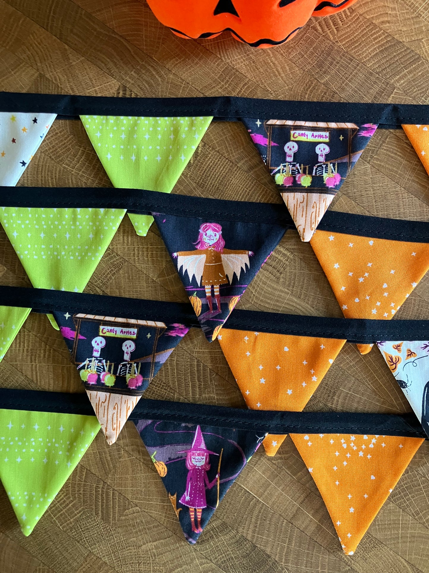 SPOOKY CUTE BITTY BANNER