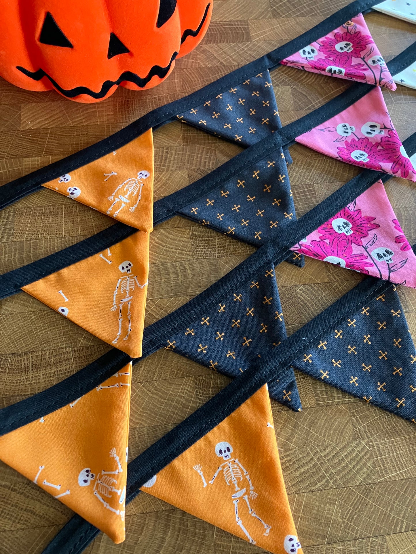 SPOOKY CUTE BITTY BANNER