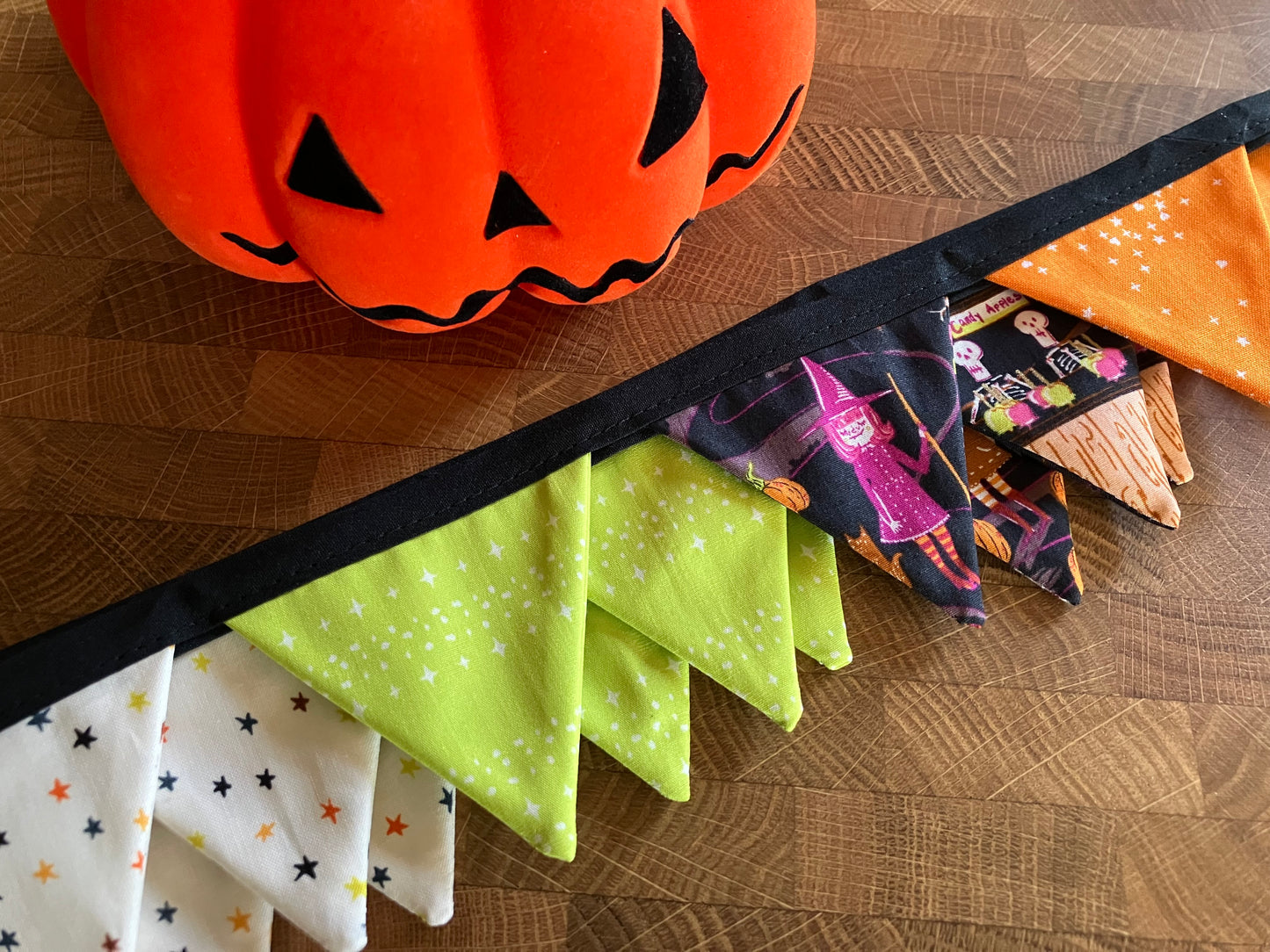 SPOOKY CUTE BITTY BANNER