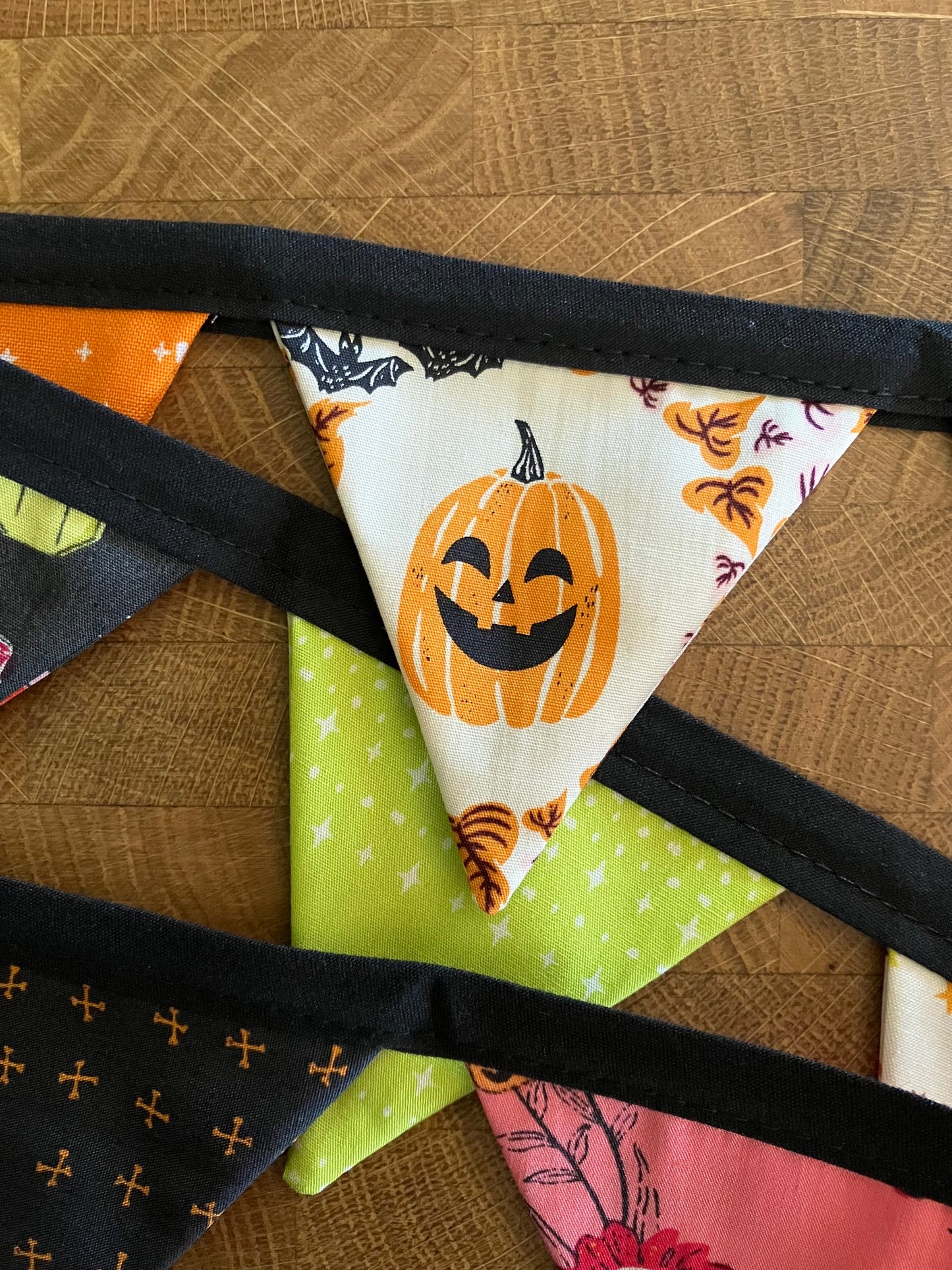 SPOOKY CUTE BITTY BANNER