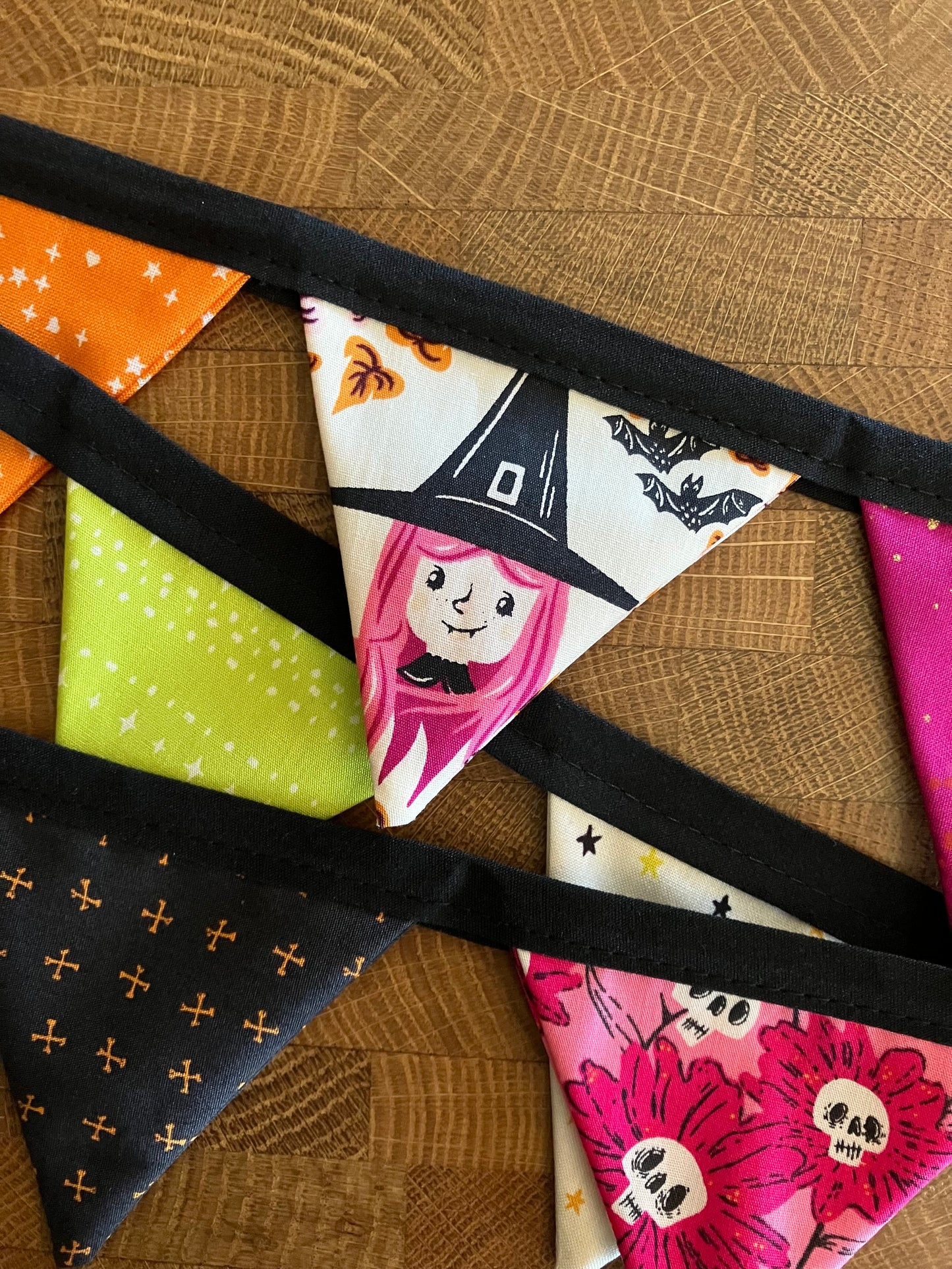SPOOKY CUTE BITTY BANNER