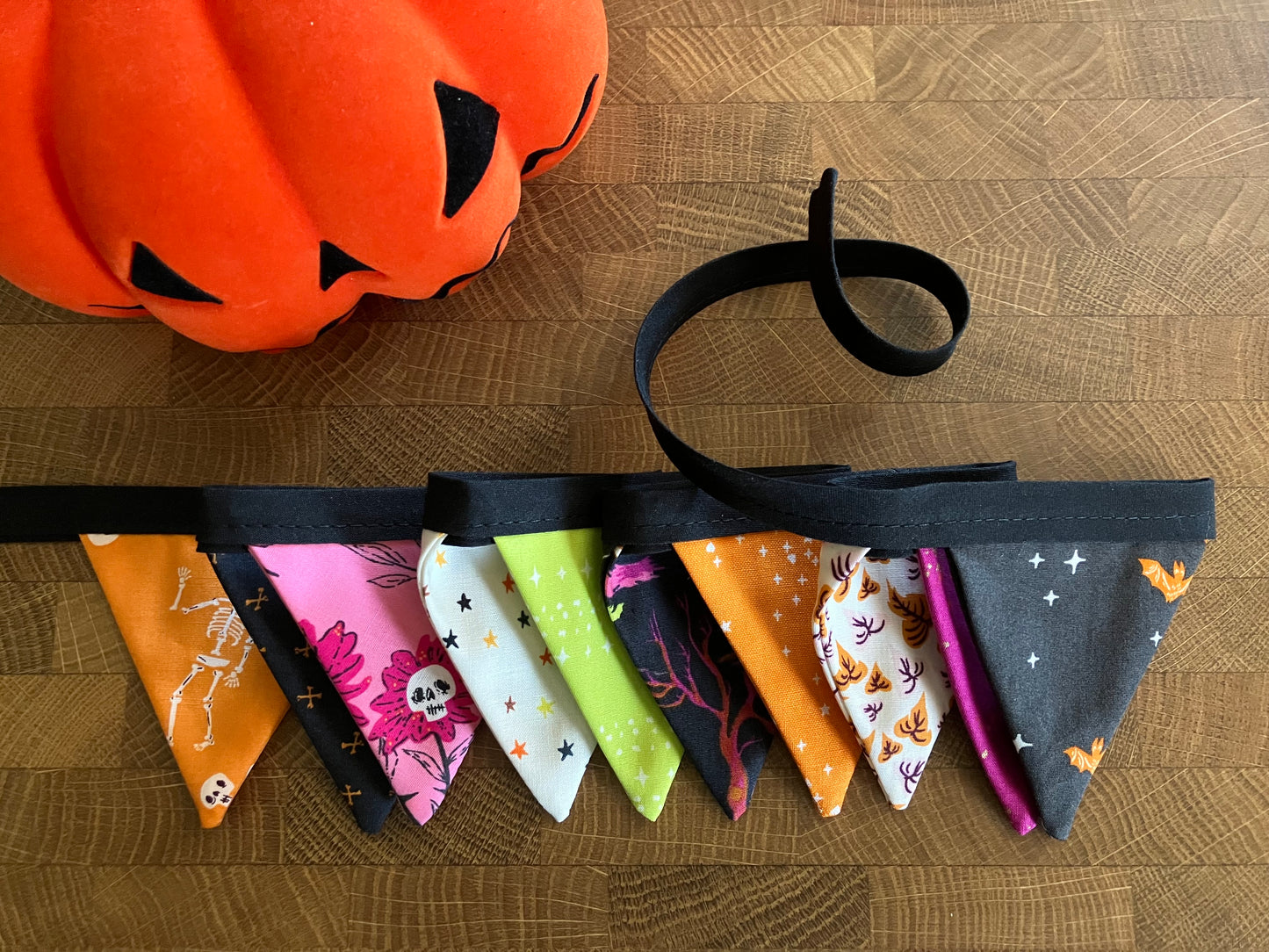 SPOOKY CUTE BITTY BANNER