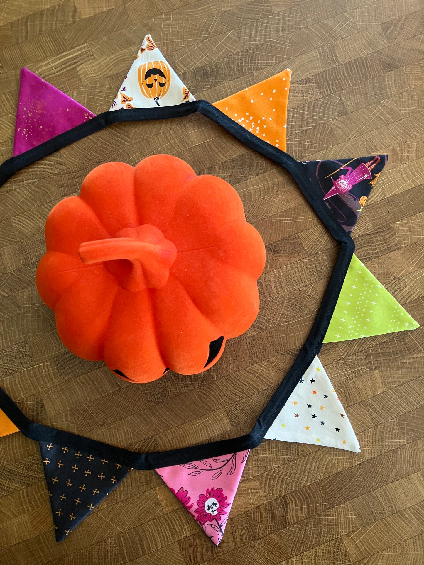 SPOOKY CUTE BITTY BANNER