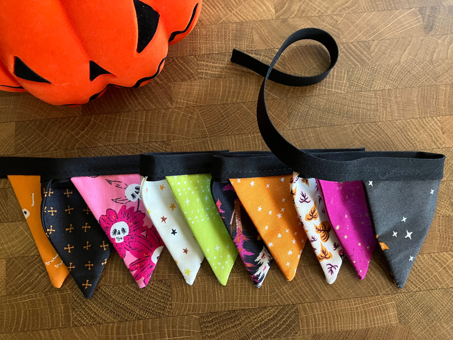 SPOOKY CUTE BITTY BANNER