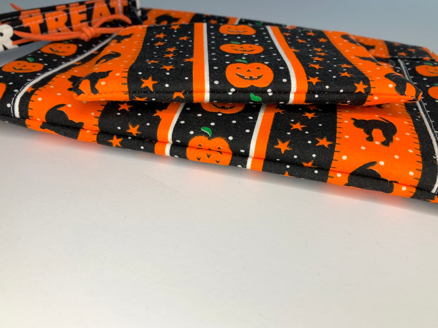 3-Piece Trick-or-Treat Wristlet Set