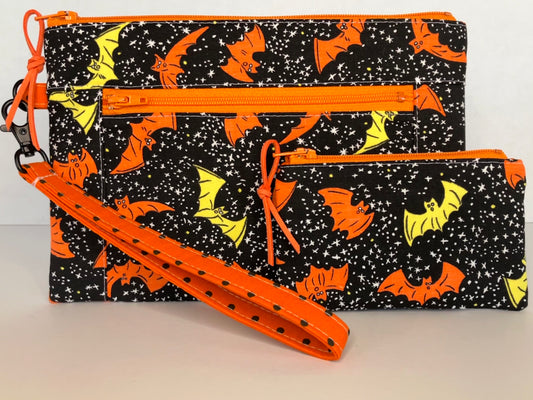 3-PIECE BATTY WRISTLET SET