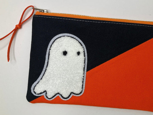 CHENILLE GHOST PATCH ZIP POUCH