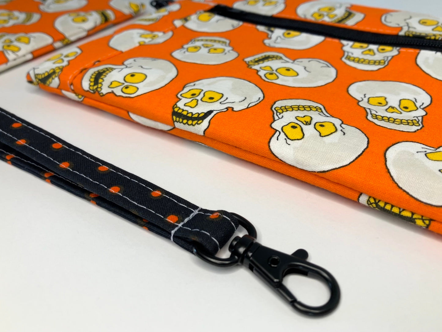 3-Piece Skull Wristlet Set