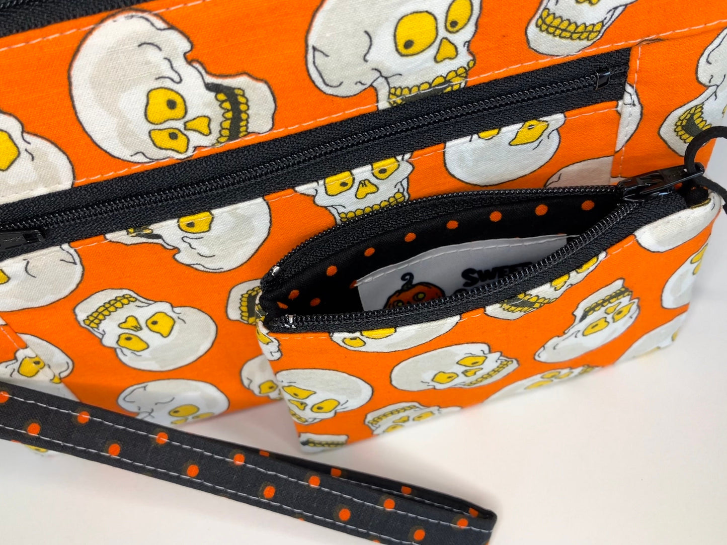 3-Piece Skull Wristlet Set
