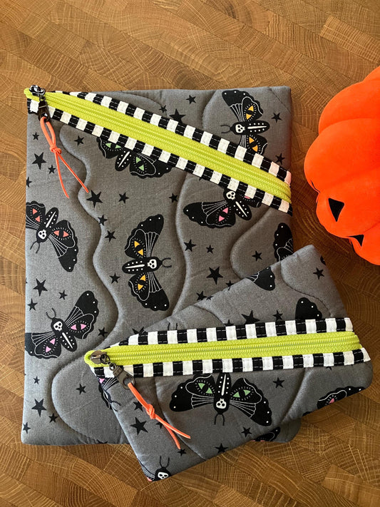 MOTH BOOK POUCH SET