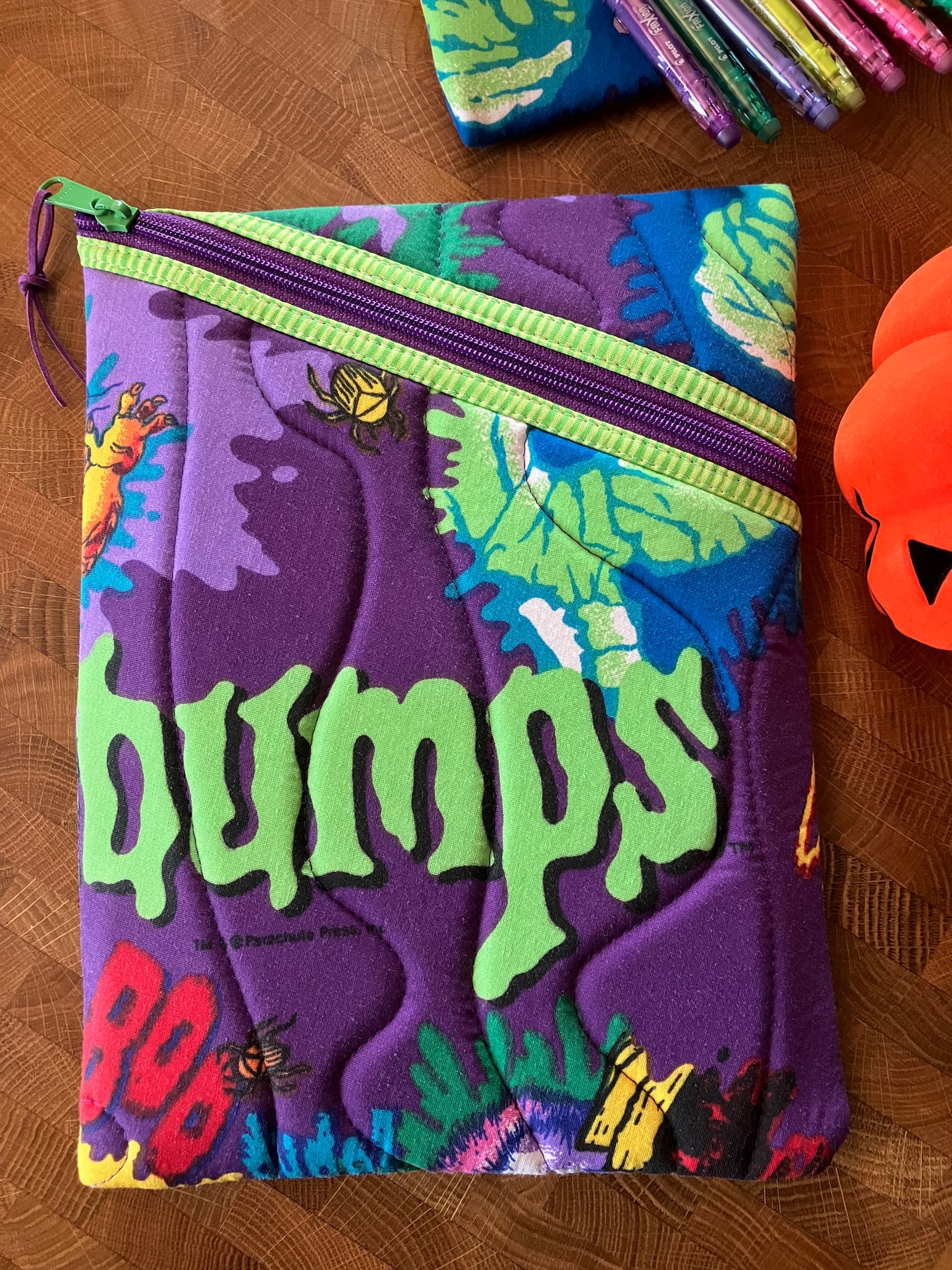 Goosebumps Book Pouch Set