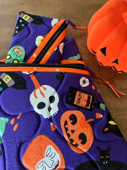 Halloween Book Pouch Set