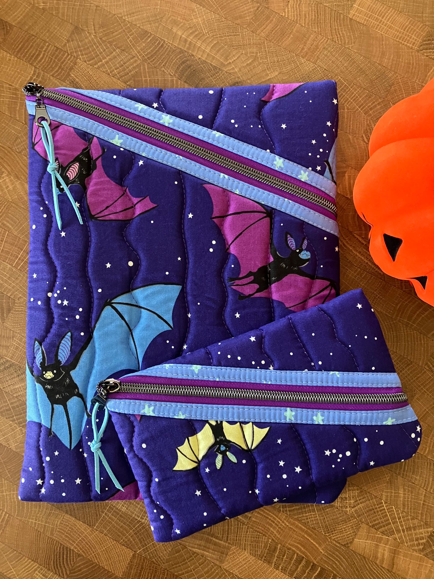 Batty Book Pouch Set