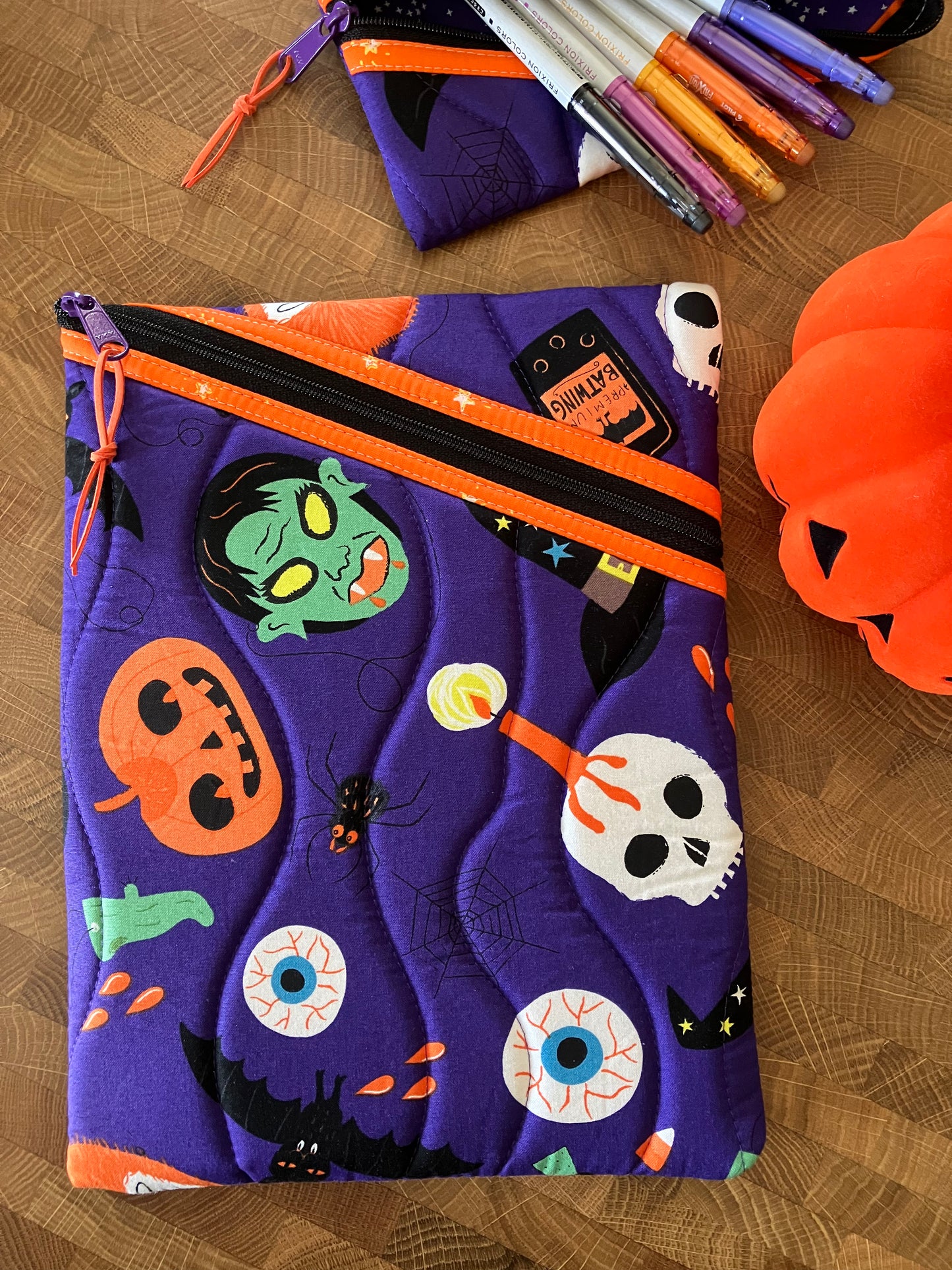 Halloween Book Pouch Set