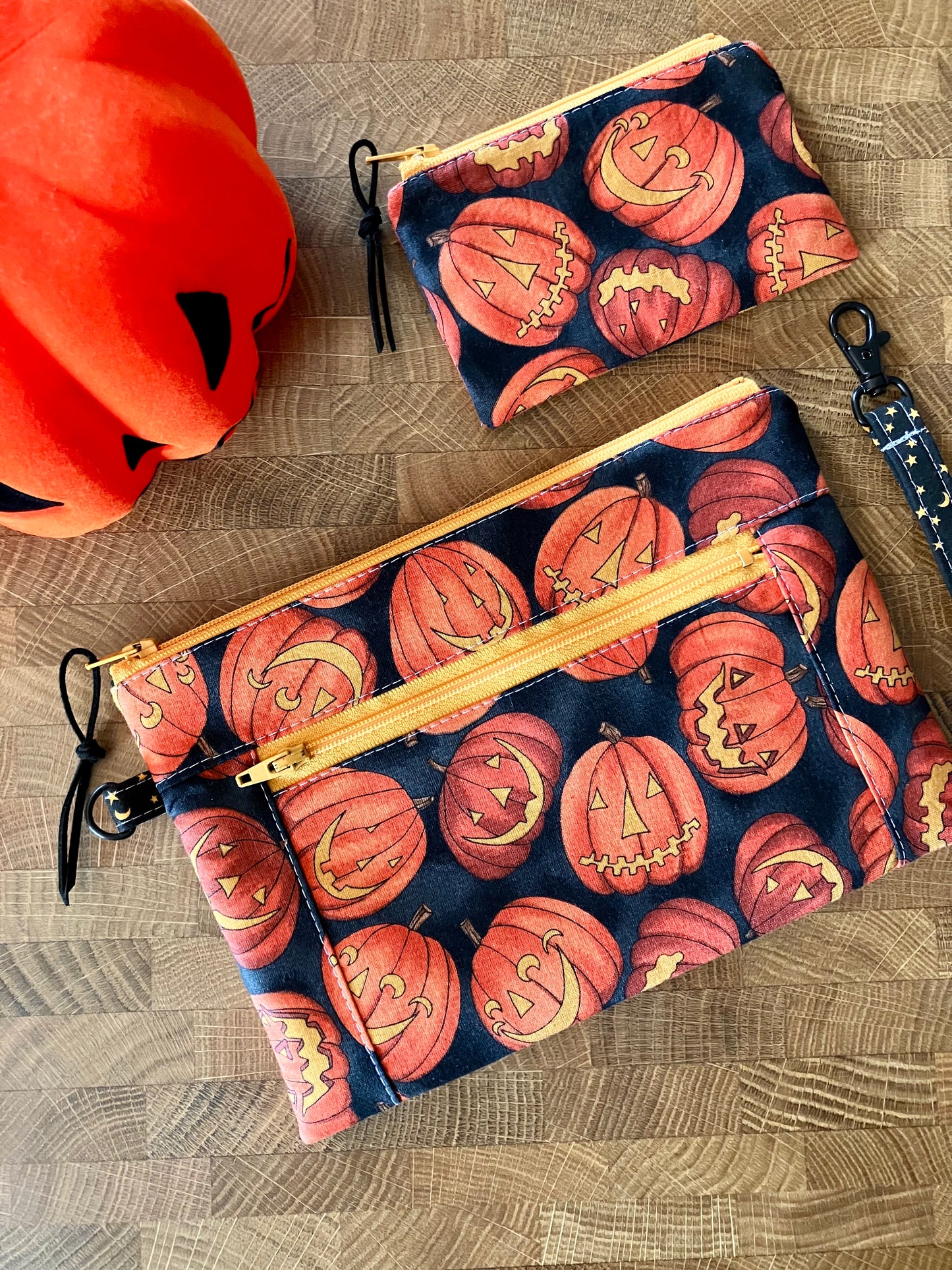 3-Piece Pumpkin Wristlet Set