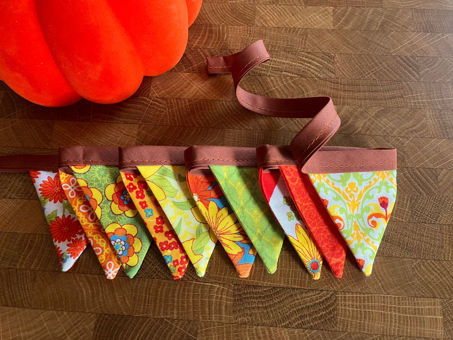 RETRO FALL FLORAL BITTY BANNER