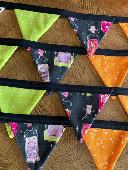 SPOOKY CUTE BITTY BANNER