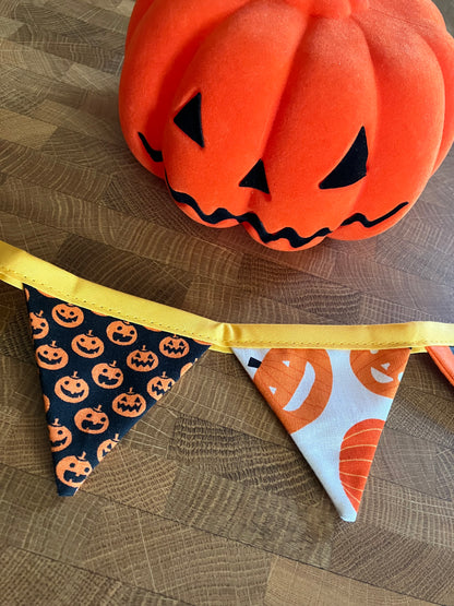 CANDY CORN VIBES BITTY BANNER