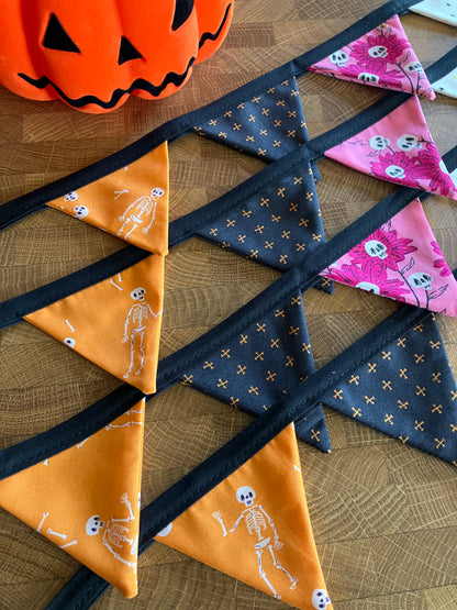 SPOOKY CUTE BITTY BANNER