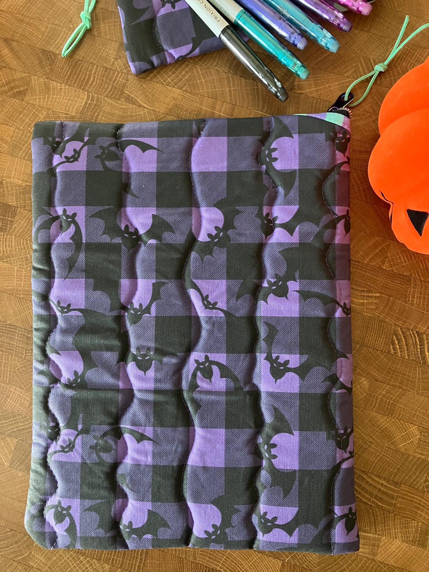 Plaid Bats Book Pouch Set