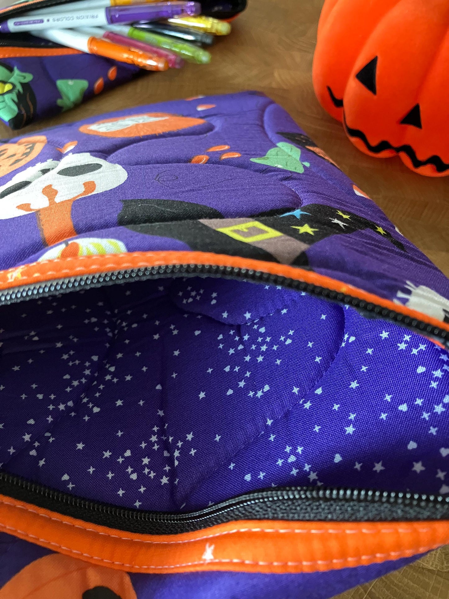 Halloween Book Pouch Set